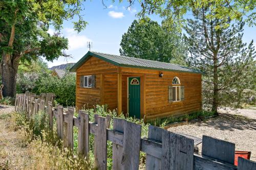 Cozy Cabin in Southern Utah Close to Zion