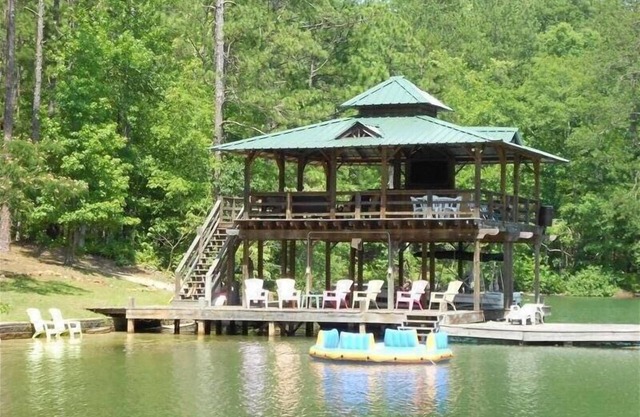 Cozy Cabin,Sandy Beach,Fantastic Dock W/50' TV & Boat Launch
