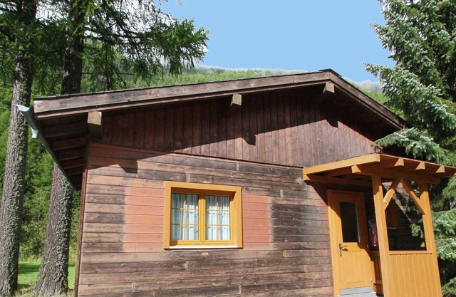 Cozy Chalet in Meiggerli with Garden