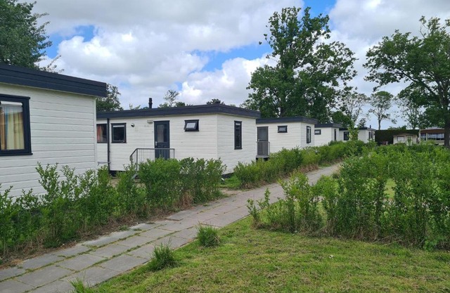 Cozy chalet on a holiday park near Alkmaar