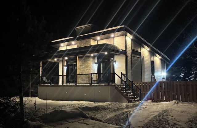 Cozy Chalet w/Spa