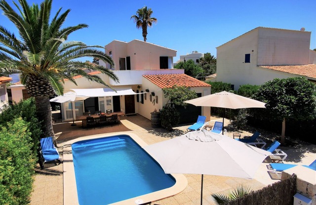 Cozy, child-friendly vacation home | heated pool | terrace | barbecue