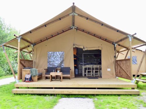 Cozy Coastal Tent Stay