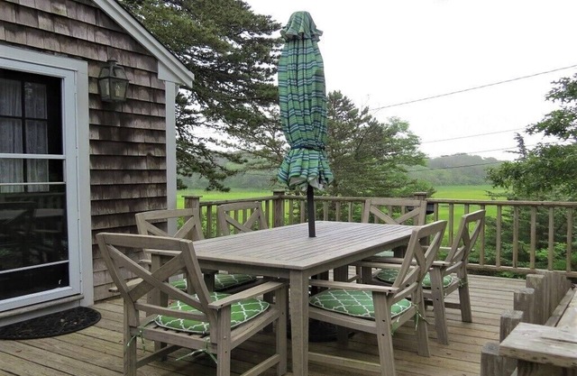 Cozy Cockle Cove Retreat!