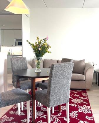 Cozy&Comfy 2BR Brand New Home near Metro