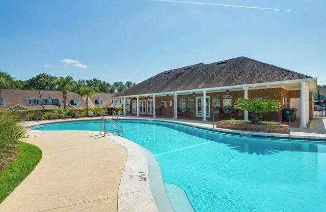 Cozy Condo w/On Suite Private Bath | Pool | Gym