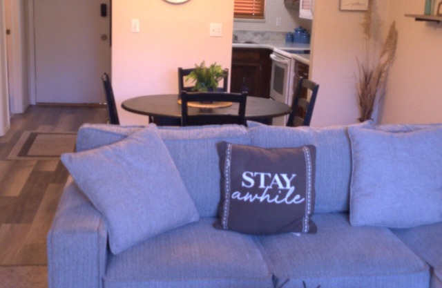 Cozy condo, walking distance to trails, shops, restaurants, fitness center.n