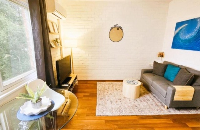 Cozy Corner M106 Studio Apartment near Kings Park