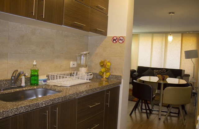Cozy Corporate Apartment BEST PLACE FUNZA Internet & DirectTV