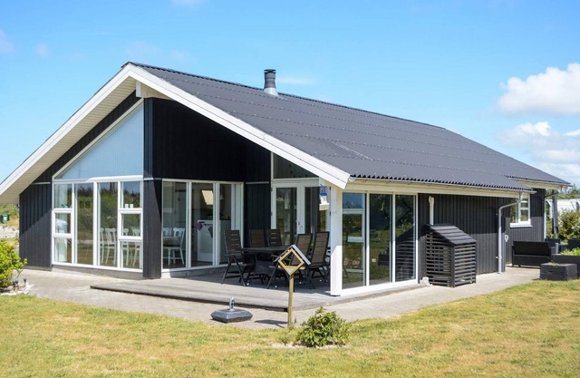 Cozy Cottage Retreat in Tranum-By Traum