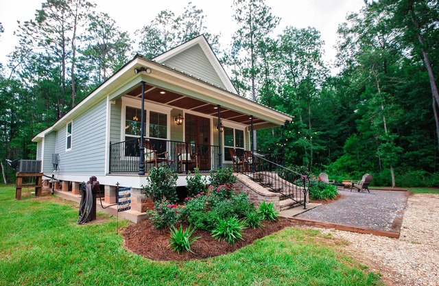 Cozy Country Cottage w/Pool in Abita Springs.