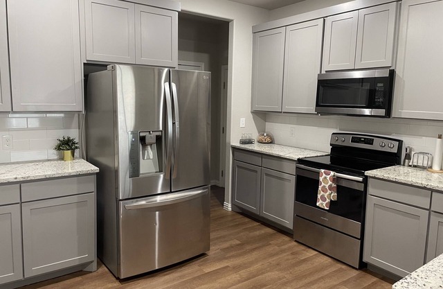 Cozy craftsman new home
