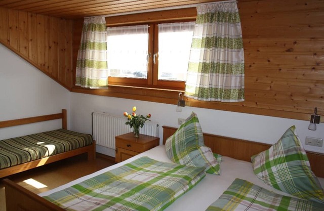 Cozy double room (17sqm) with separate kitchen