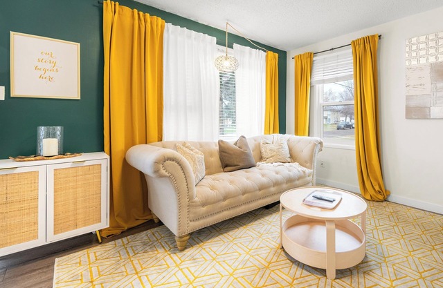 Cozy Dual Homes Family Friendly!