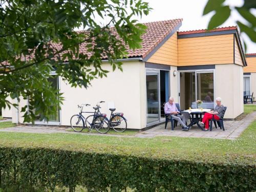 Cozy family Bunglow in Zevenhuizen