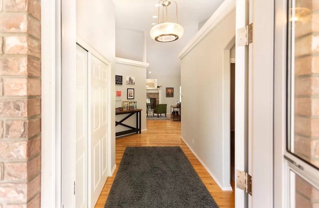 Cozy family home near Canfield Mountain with hot tub