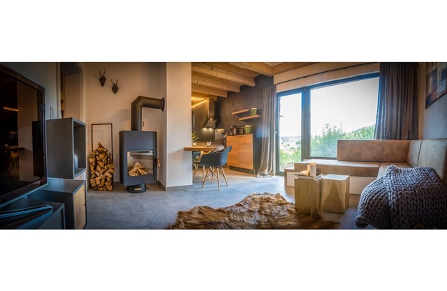 Cozy fire magic with sauna and fireplace at the edge of the forest - pets welcome!