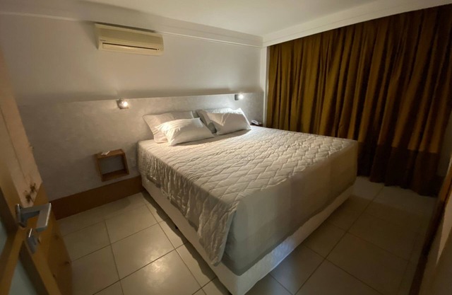 Cozy flat with beautiful views of the sea and Morro do Careca.