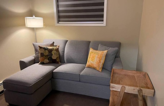 Cozy Furnished Apartment
