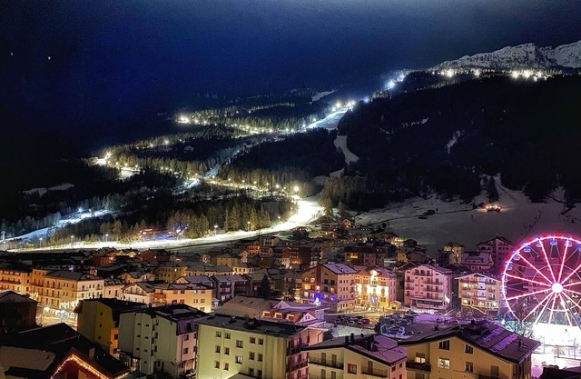 Cozy Giava's Mountain Place in downtown Aprica