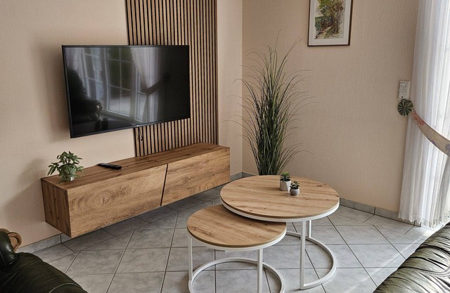 Cozy guest house Binz-Meyer Fewo Paulsberg in Lieser with garden view
