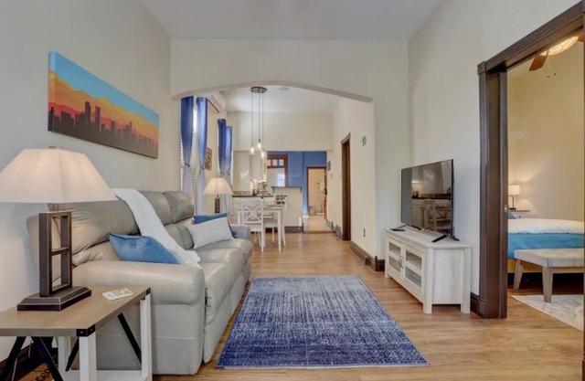 Cozy Historic Bungalow Near DT & RiNo- New listing
