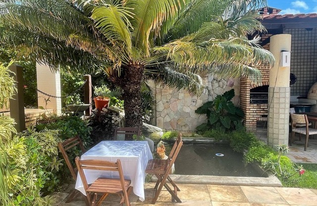 Cozy house near Beach Park accommodates 14 people, jacuzzi, barbecue