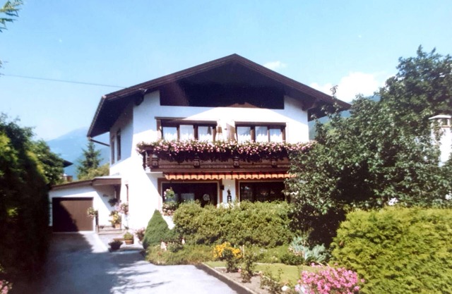 Cozy holiday apartment near the Stubai Glacier
