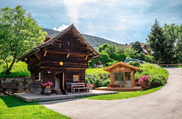 Cozy Holiday home with Garden Sauna, wlan access