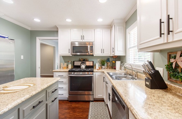 Cozy home-Entire home in Valdosta, Georgia, United Statesn