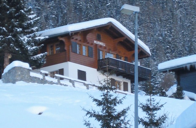 Cozy home for 2-5 people within walking distance of the center and ski slopes.