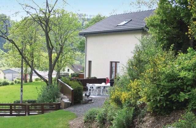 Cozy home in Burg-Reuland with sauna