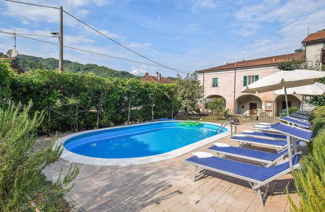 Cozy home in Castagnetoli