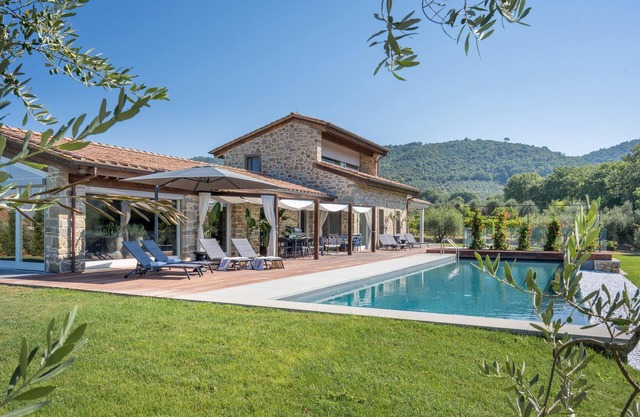 Cozy home in Cortoreggio- AR with sauna