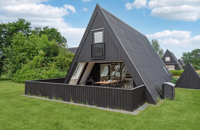 Cozy home in Farsø with WiFi