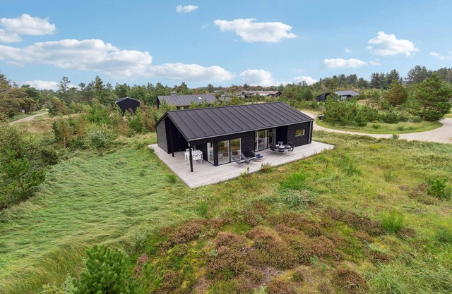 Cozy home in Fjerritslev with kitchen