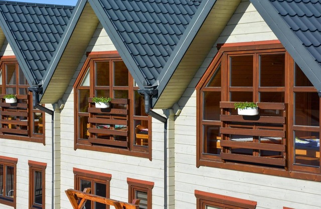 Cozy home in Grzybowo with kitchen