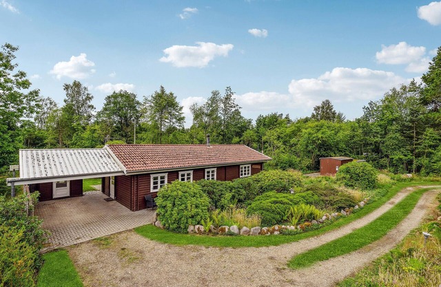 Cozy home in Herning with kitchen