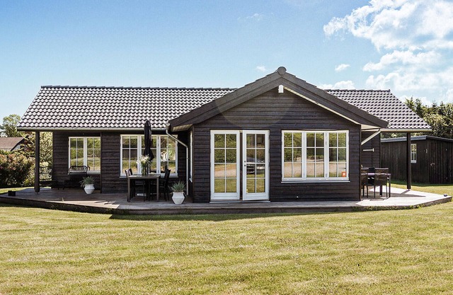 Cozy home in Nordborg with WiFi