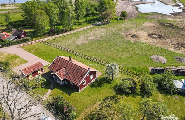 Cozy home in Rockneby with kitchen