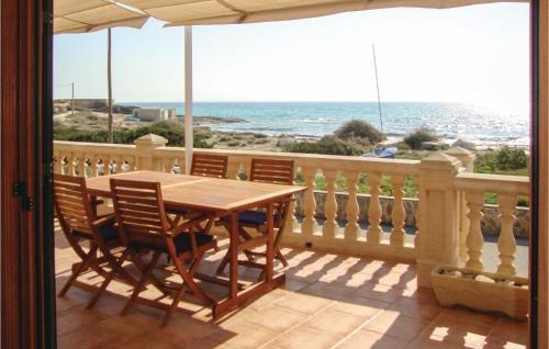 Cozy Home In Ses Covetes With Wifi
