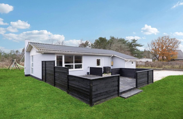 Cozy home in Skagen with kitchen