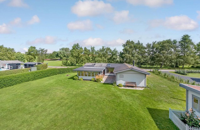 Cozy home in Slagelse with kitchen