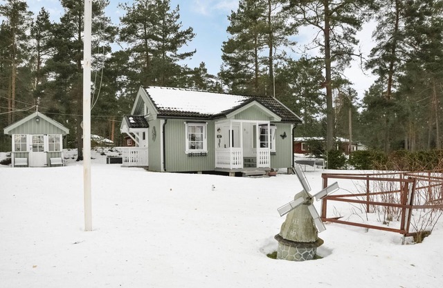 Cozy home in Väse with WiFi