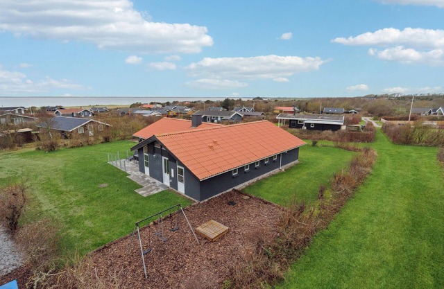 Cozy home in Vestervig with sauna