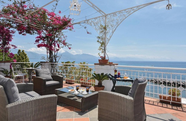 Cozy home in S. Giovanni a Piro SA