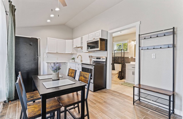 Cozy Home - Walking distance to Downtown Sedro Woolley