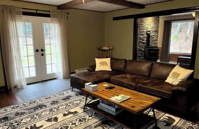 Cozy Home With Fire Place 10 Mins From Hunter Mountain
