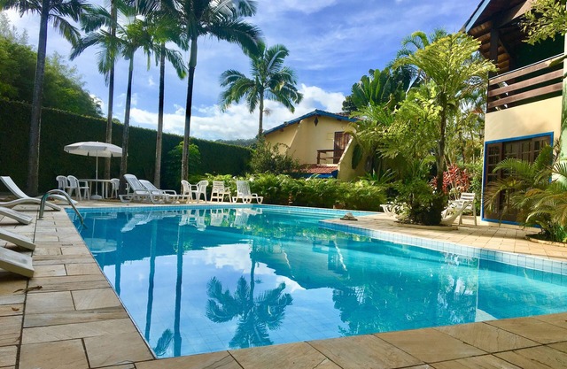 Cozy house in Barra do Sahy, in condominium, daily, accepts small PETs
