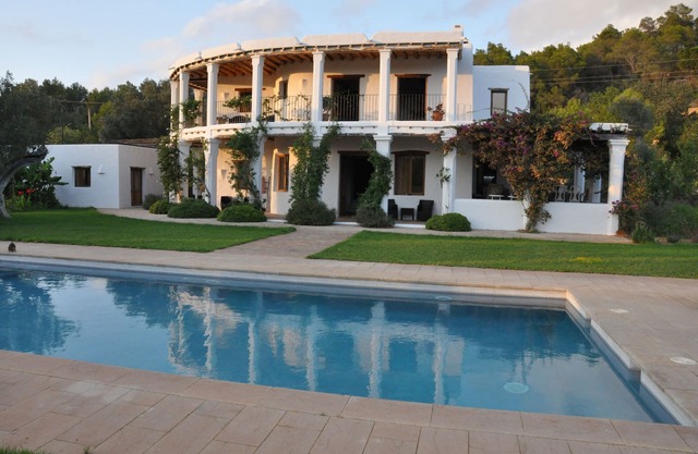 Cozy house in the countryside in Ibiza
